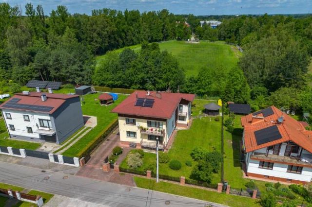 dom wolnostojący, 6 pokoi Czechowice-Dziedzice, ul. Brzozowa. Zdjęcie 4