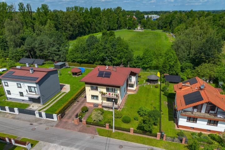 dom wolnostojący, 6 pokoi Czechowice-Dziedzice, ul. Brzozowa. Zdjęcie 4