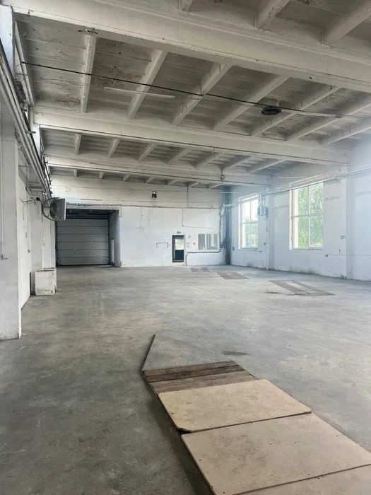 Hala/magazyn Lubliniec Centrum, ul. Powstańców Śląskich. Zdjęcie 3