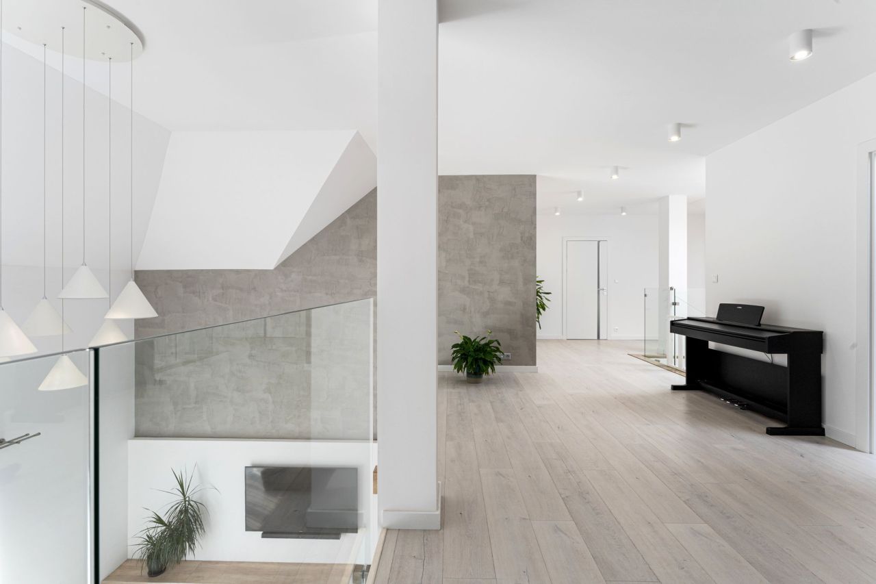 dom wolnostojący, 6 pokoi Leńcze. Zdjęcie 7