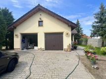 dom wolnostojący Gliwice Żerniki, ul. Kurpiowska. Zdjęcie 3