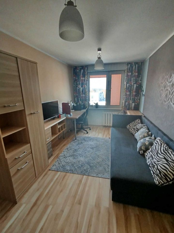 Mieszkanie 3-pokojowe Bełchatów, os. Dolnośląskie. Zdjęcie 2