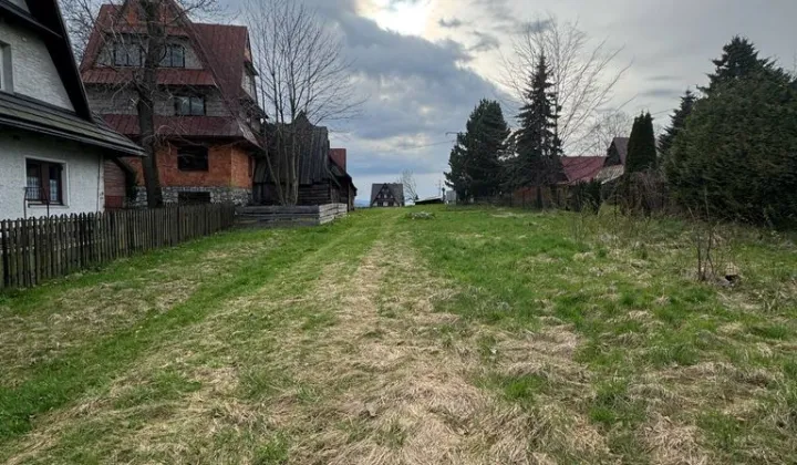 Działka inwestycyjna Ząb, ul. Szlak Papieski