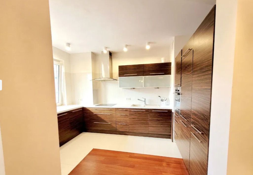 Mieszkanie 7-pokojowe Warszawa Ursynów, ul. Melchiora Wańkowicza. Zdjęcie 3