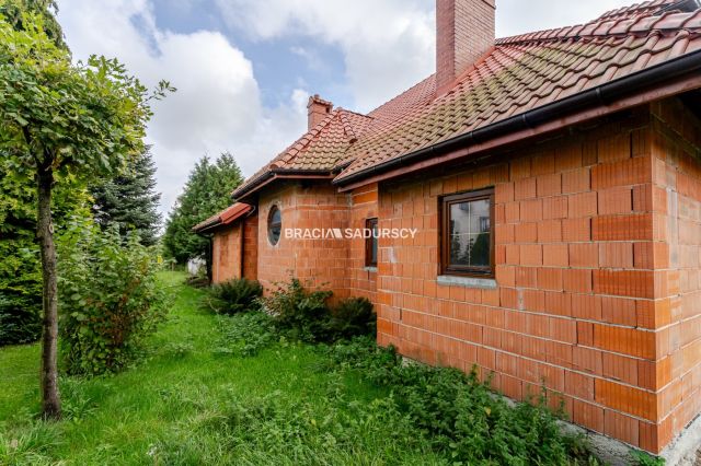 dom wolnostojący, 7 pokoi Śledziejowice. Zdjęcie 3