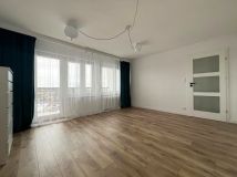 Mieszkanie 4-pokojowe Oleśnica. Zdjęcie 1