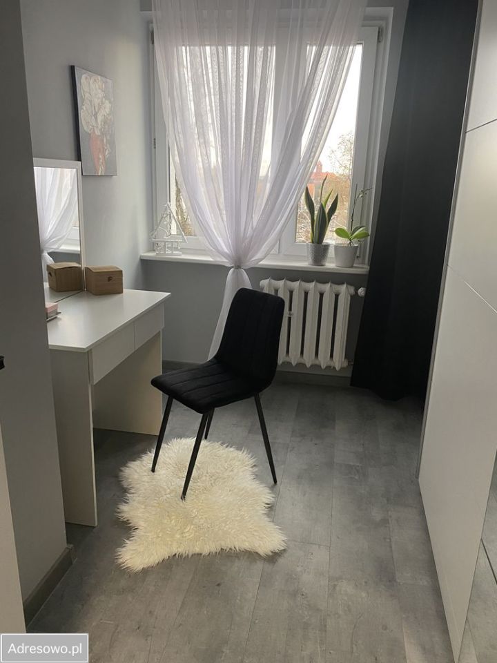 Mieszkanie 3-pokojowe Gliwice Trynek, ul. Adama Asnyka. Zdjęcie 3