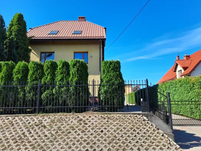 dom wolnostojący, 8 pokoi Lubawa, ul. Kupnera. Zdjęcie 1