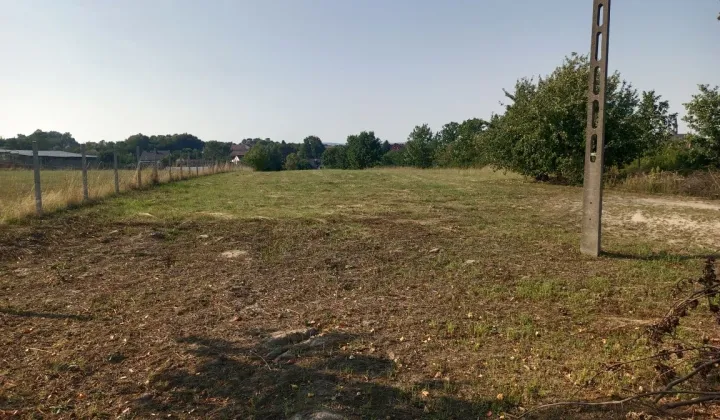 Działka budowlana Iwaniska, ul. Stary Gościniec