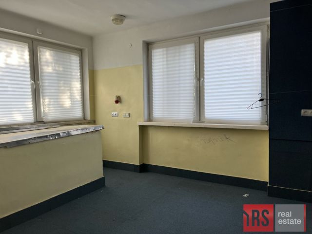 Lokal Józefów, ul. Zawiszy. Zdjęcie 1