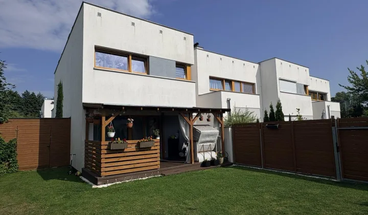 dom szeregowy, 3 pokoje Dąbrówka, ul. Różany Zakątek