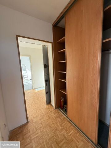 Mieszkanie 3-pokojowe Warszawa Włochy, ul. 1 Sierpnia. Zdjęcie 14