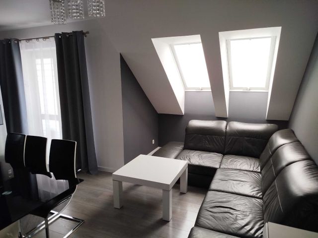 Mieszkanie 3-pokojowe Opatów, ul. 1 Maja. Zdjęcie 1