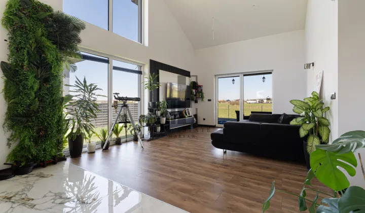 dom wolnostojący, 4 pokoje Wola Rasztowska, ul. Przyjaźni