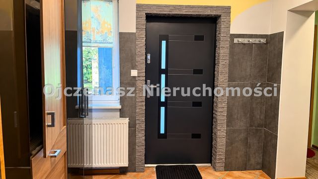 dom wolnostojący, 5 pokoi Małe Rudy. Zdjęcie 15