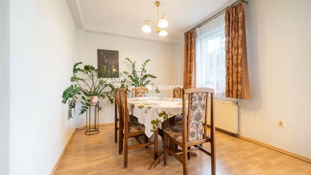 dom wolnostojący, 4 pokoje Rożnowa. Zdjęcie 3