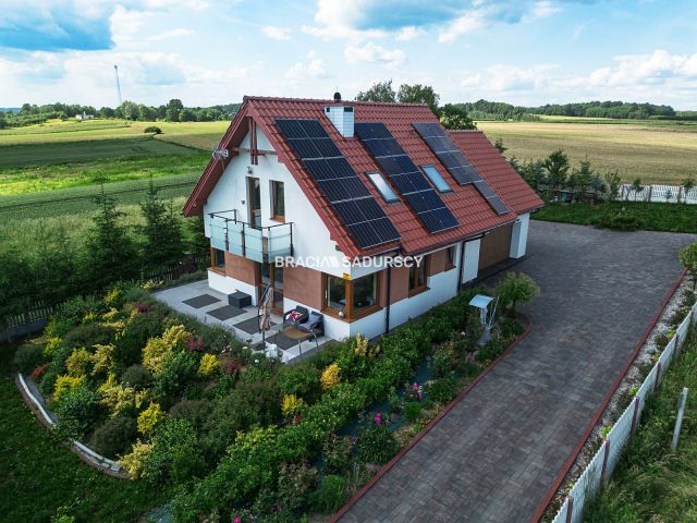 dom wolnostojący, 5 pokoi Sufczyn. Zdjęcie 14