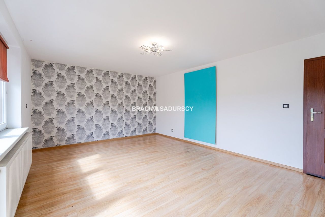 dom wolnostojący, 6 pokoi Wolbrom, ul. Kamienna Góra. Zdjęcie 6