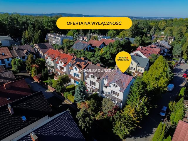 dom szeregowy, 7 pokoi Kraków Kliny, ul. Chojnicka. Zdjęcie 1