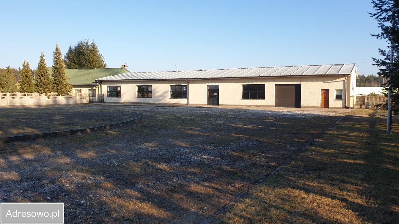 Hala/magazyn Krogulcza Sucha. Zdjęcie 13