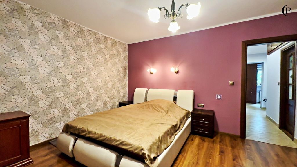 dom wolnostojący, 6 pokoi Rzozów. Zdjęcie 7