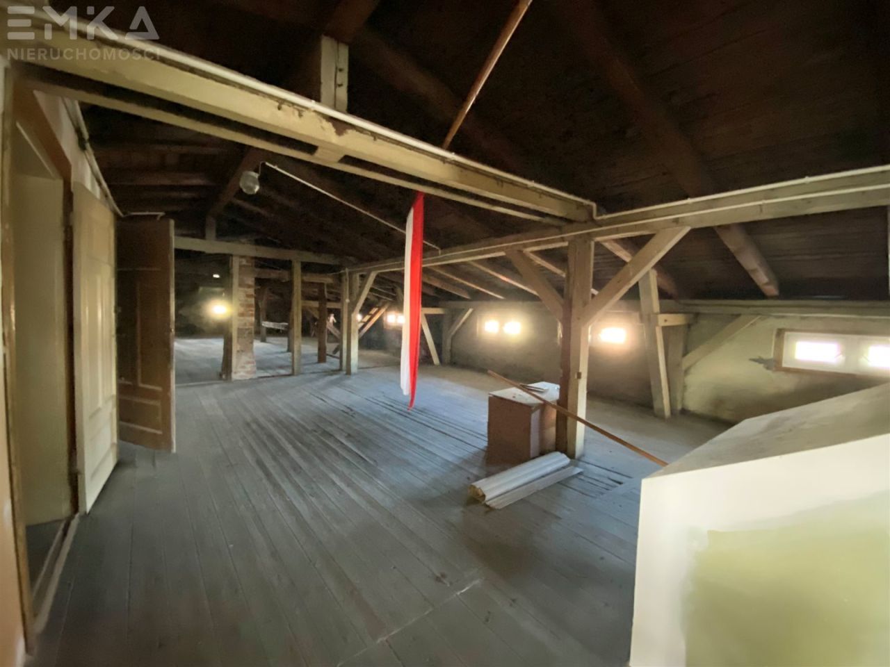 kamienica, 10 pokoi Więcbork, ul. Plac Jana Pawła II. Zdjęcie 29