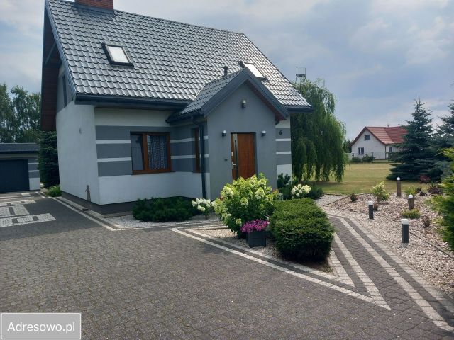 dom wolnostojący, 3 pokoje Kleniew. Zdjęcie 1