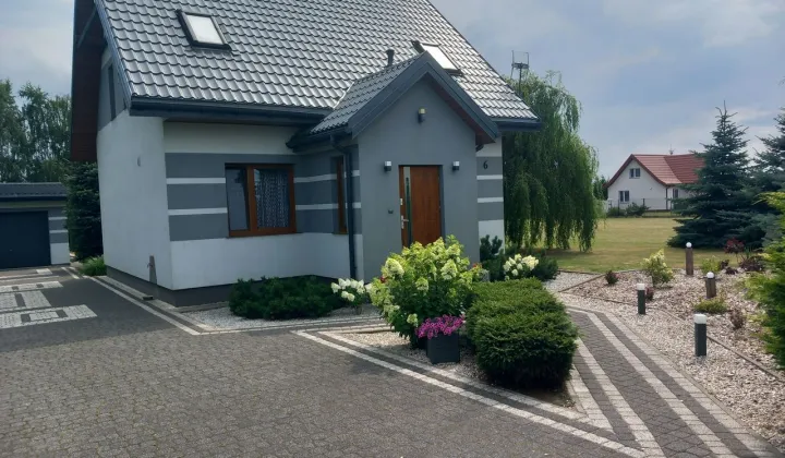 dom wolnostojący, 3 pokoje Kleniew