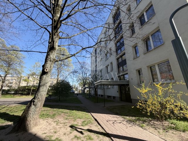 Mieszkanie 3-pokojowe Warszawa Śródmieście, ul. Czerniakowska. Zdjęcie 24