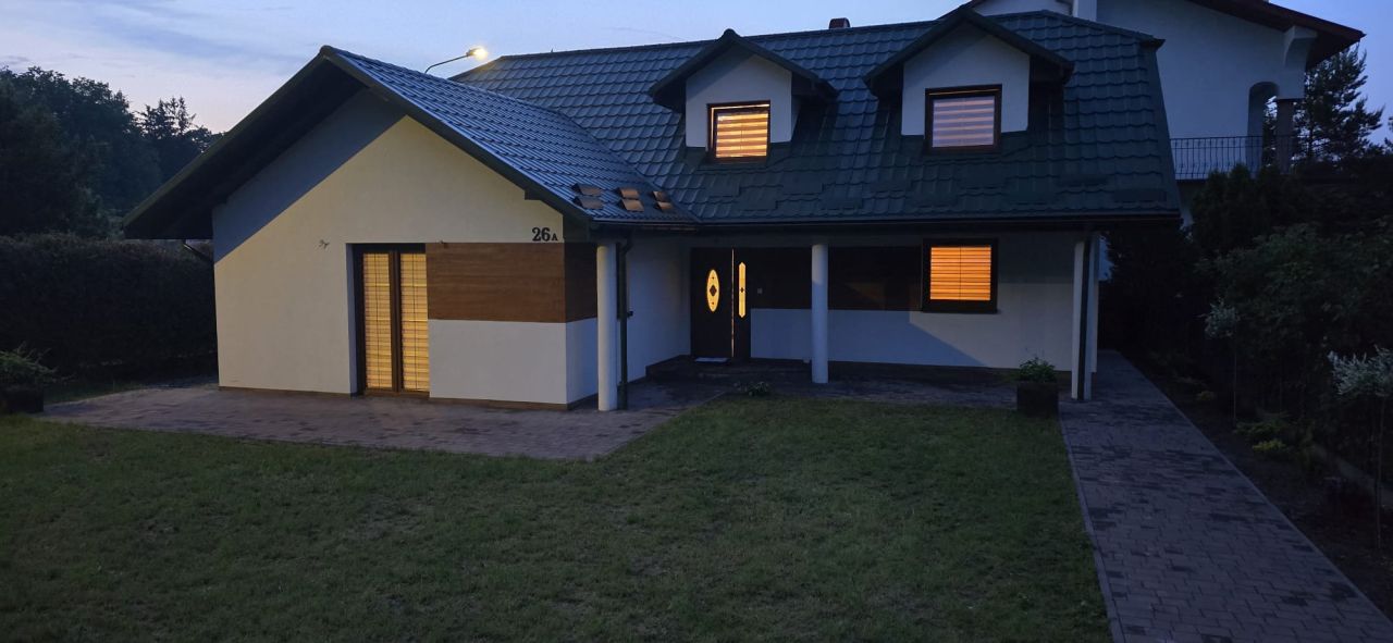 dom wolnostojący, 4 pokoje Tomaszów Lubelski, ul. Mickiewicza. Zdjęcie 9