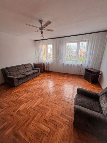 Mieszkanie 3-pokojowe Dzierżoniów. Zdjęcie 1