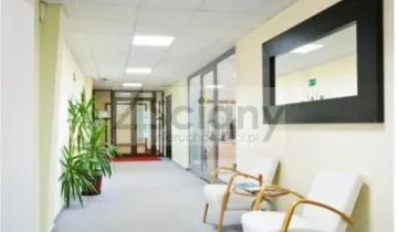Nieruchomość komercyjna do wynajęcia bez pośredników 
 
 ul. Bobrowiecka 
 
 Warszawa Mokotów - Widok 5