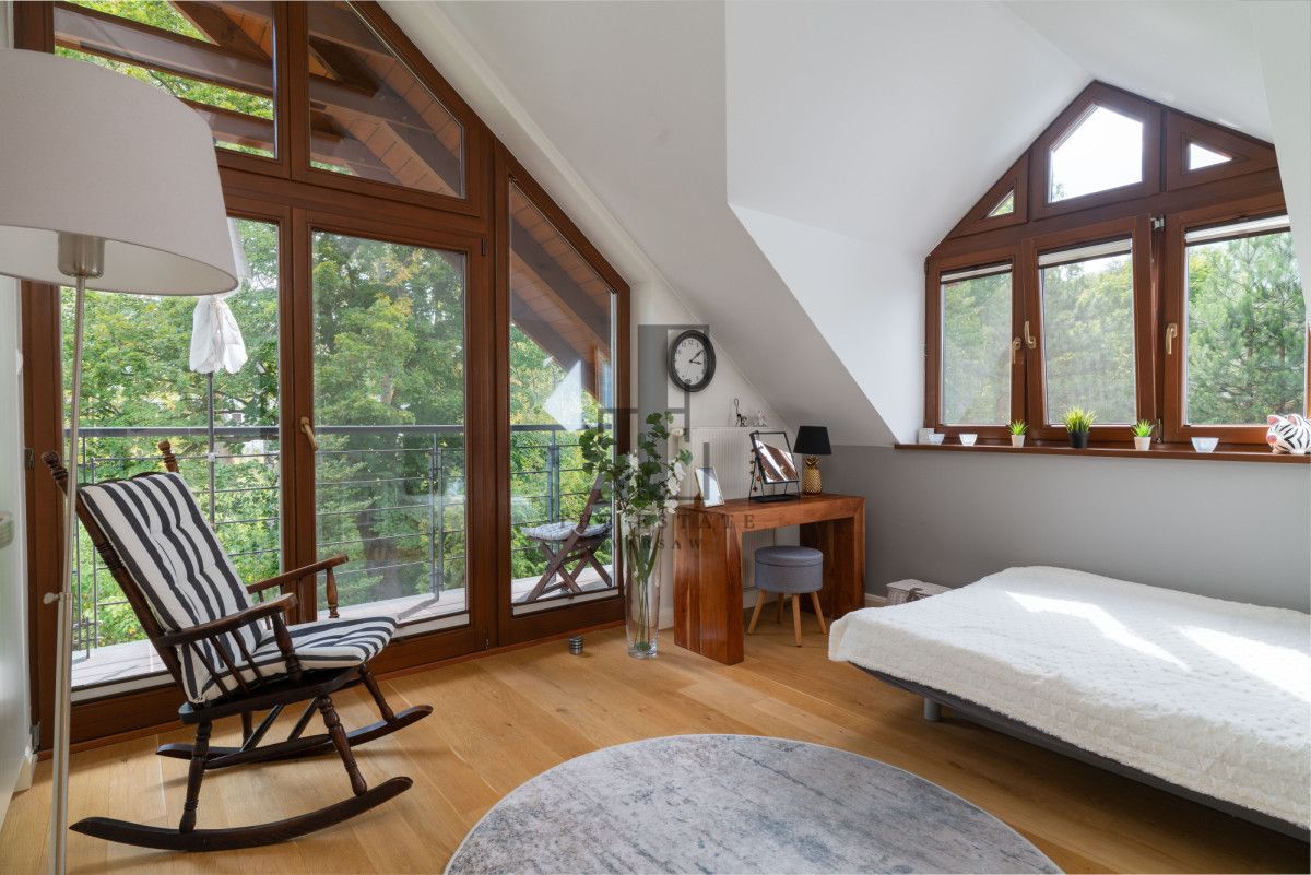 dom wolnostojący, 7 pokoi Ustanów, ul. Środkowa. Zdjęcie 8