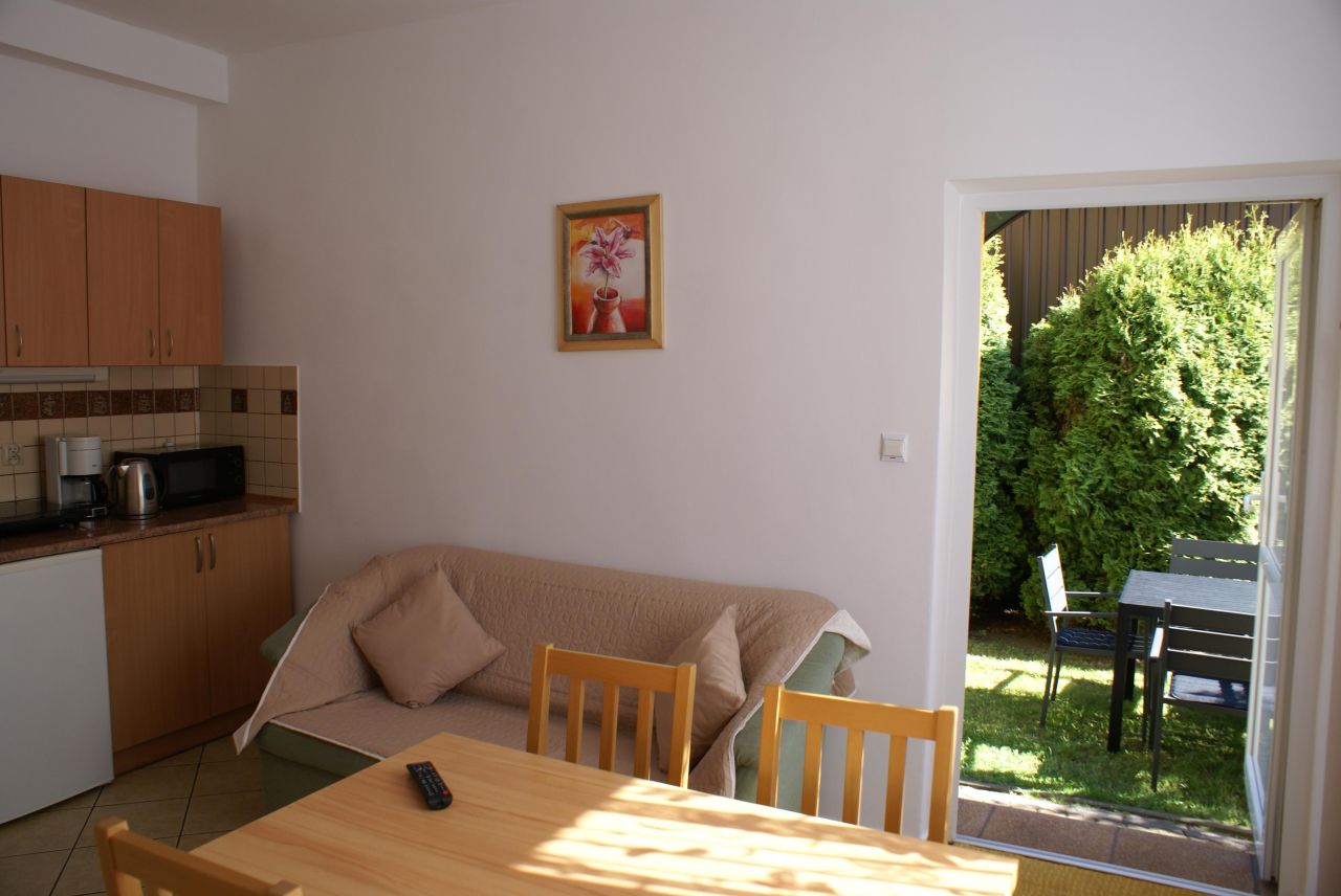 Hotel/pensjonat Mielno, ul. Elizy Orzeszkowej. Zdjęcie 8