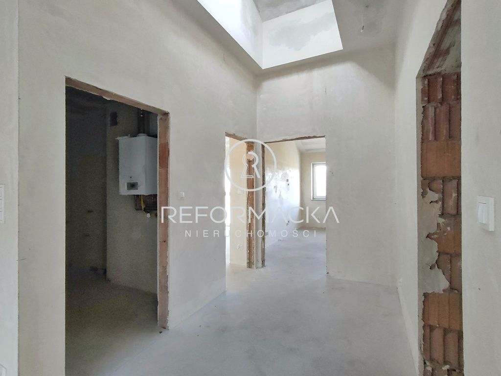 Mieszkanie 3-pokojowe Kielanówka. Zdjęcie 10