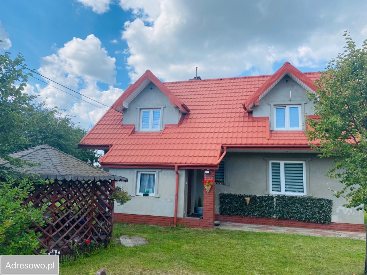 dom wolnostojący, 4 pokoje Garnek