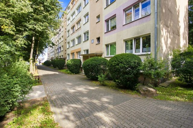 Mieszkanie na sprzedaż, 4 pokoje, 57 m², Bartniki