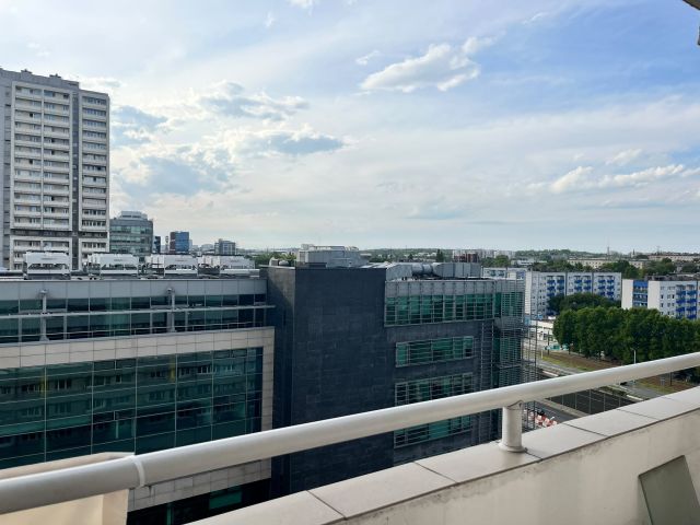 Mieszkanie 3-pokojowe Katowice Śródmieście, al. Wojciecha Korfantego. Zdjęcie 1