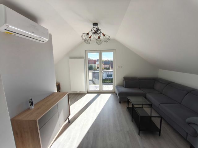 Mieszkanie 3-pokojowe Nysa, ul. Głuchołaska. Zdjęcie 1