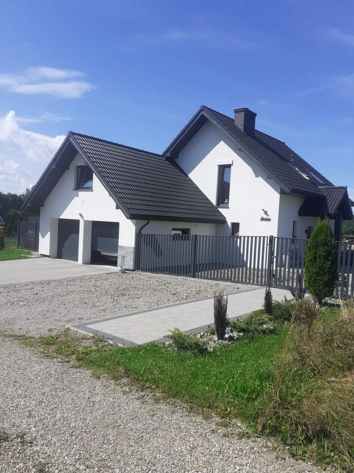 dom wolnostojący, 5 pokoi Cieniawa Podpołudnie. Zdjęcie 1