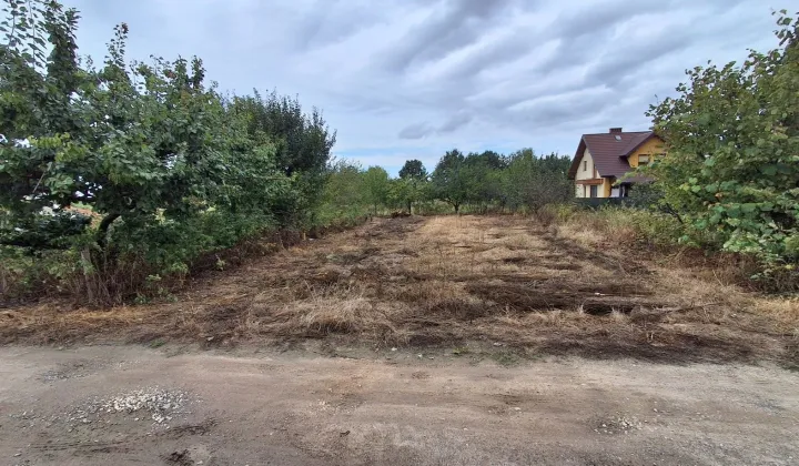 Działka budowlana Końskowola, ul. Sadowa