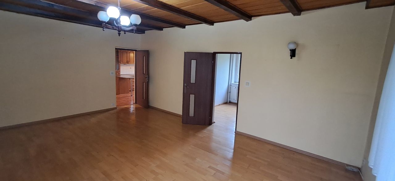 dom wolnostojący, 14 pokoi Wieszowa, ul. Tarnogórska. Zdjęcie 12