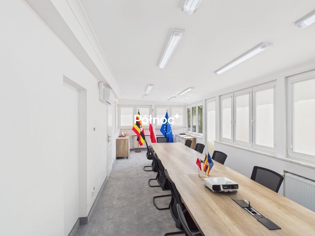 dom wolnostojący, 10 pokoi Warszawa Mokotów, ul. Racławicka. Zdjęcie 23