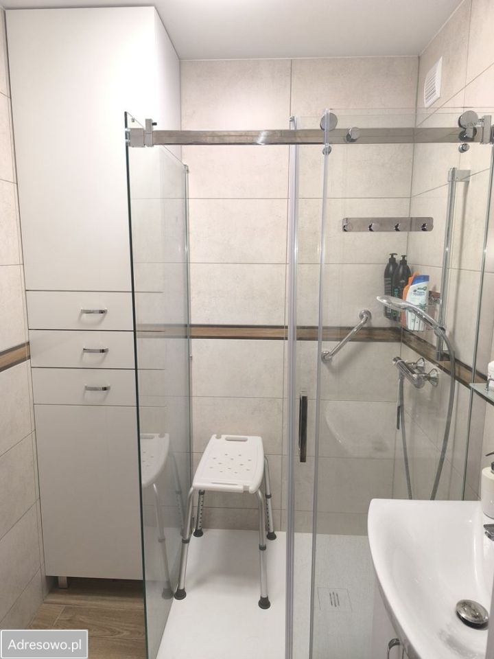 Mieszkanie 4-pokojowe Nowy Sącz, ul. Józefa Konrada Korzeniowskiego. Zdjęcie 3