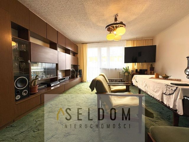 Mieszkanie 3-pokojowe Ozimek, ul. 8 Marca. Zdjęcie 1