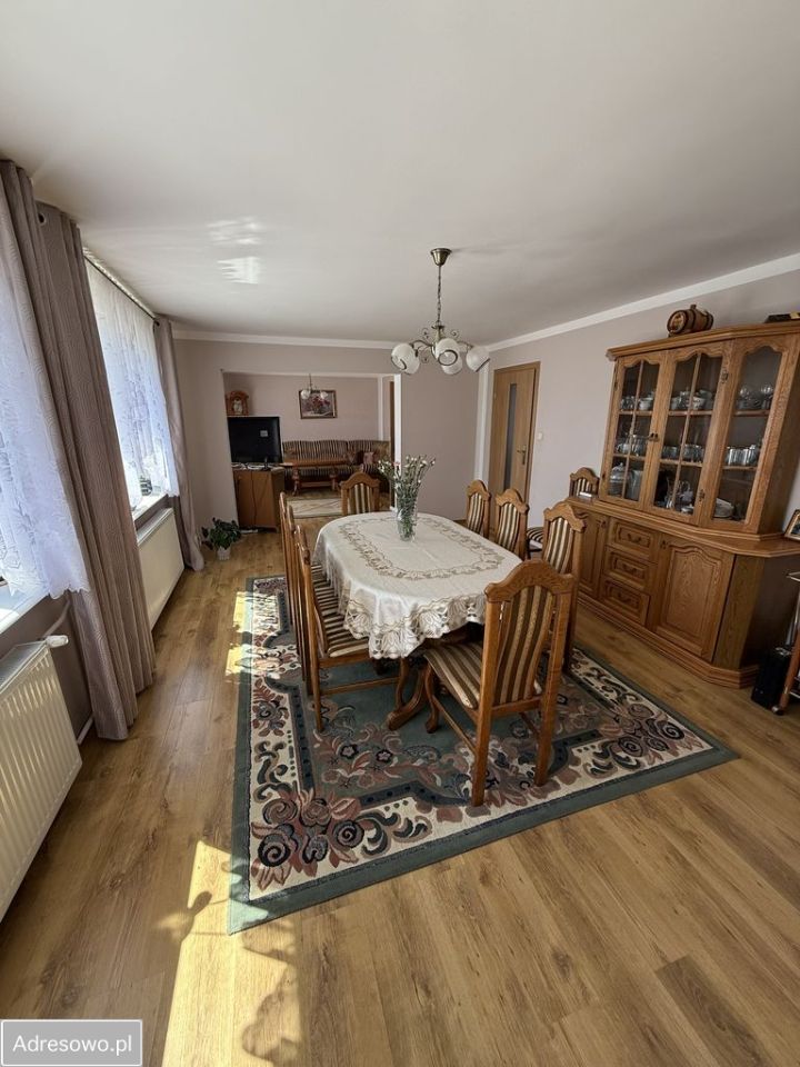 dom wolnostojący, 7 pokoi Wojciechów. Zdjęcie 13