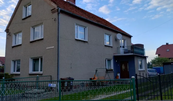 dom wolnostojący, 7 pokoi Biedrzychowice