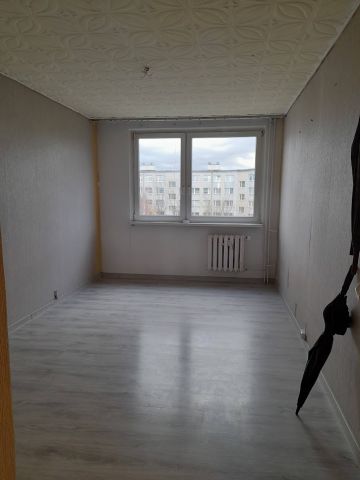 Mieszkanie 5-pokojowe Oleśnica Lucień, ul. Wojska Polskiego. Zdjęcie 1