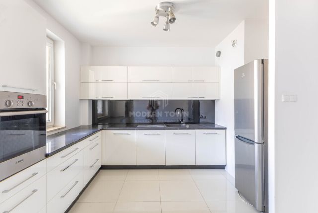 Mieszkanie 3-pokojowe Warszawa Ursus, ul. Skoroszewska. Zdjęcie 2