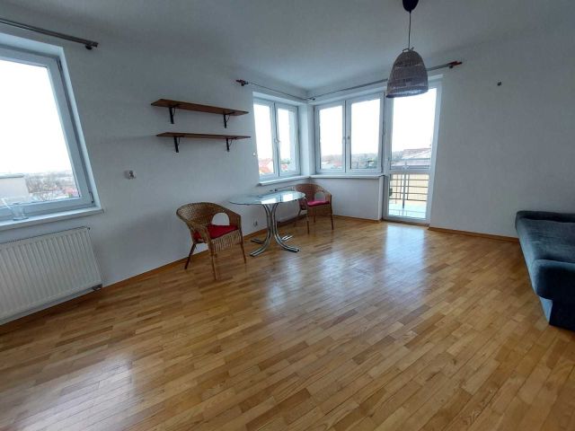 Mieszkanie 2-pokojowe Kraków Bieżanów, ul. Mała Góra. Zdjęcie 1